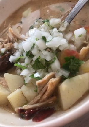 Una foto de Caldo de pollo reconfortante ❤️