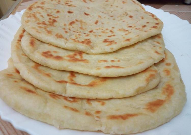 Recipe of Award-winning Mkate WA Tandoori(Naan Bread)
