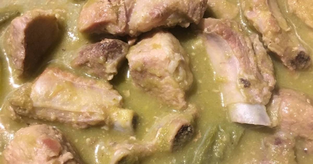 Costillas de puerco con nopales en salsa verde Receta de Estrella Dominik-  Cookpad