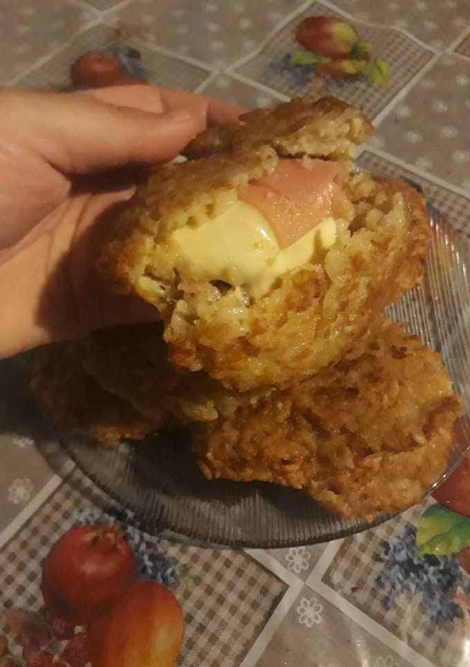 Una foto de Croquetas de arroz rellenas