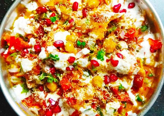 Chana Samosa Chaat