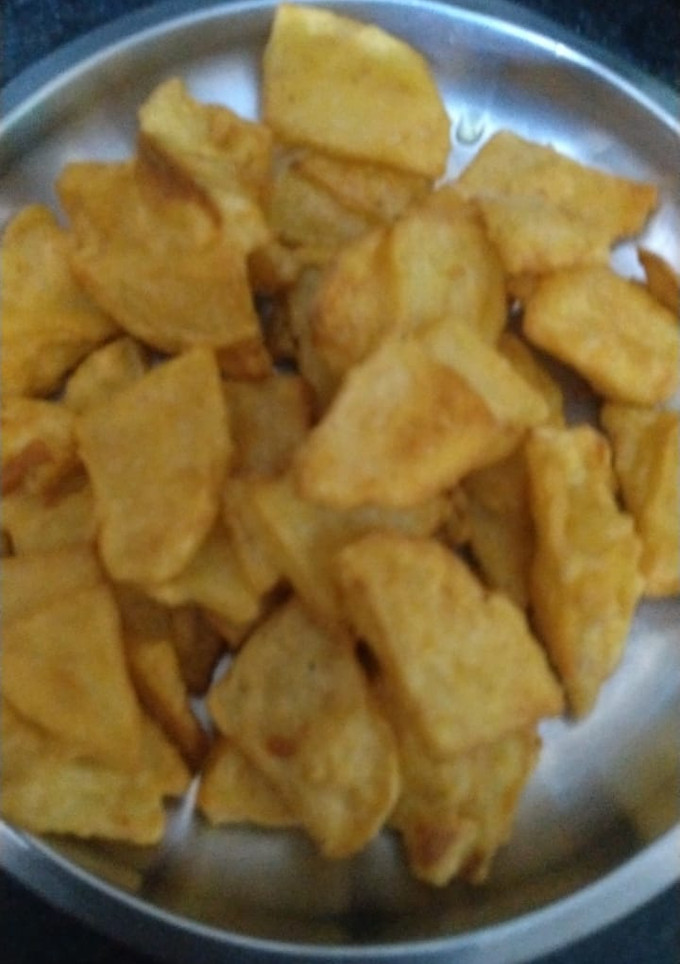 A picture of Aloo ke pakore.
