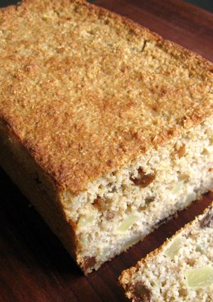 A picture of 100% Oats Bread with Apple & Sultana Raisins.