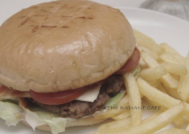 Easiest Way to Make Appetizing Beef Burger Homemade