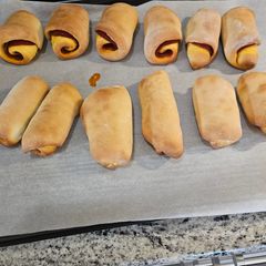 A picture of WV Pepperoni Rolls.