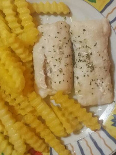 Una foto de Corazones de merluza con patatas