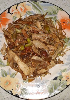 Una foto de Pollo con germen de soya y tocino