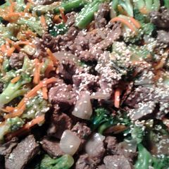 A picture of Sesame beef and broccoli.