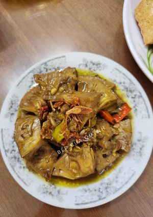 Hình của món Mít mon kho tương hột.