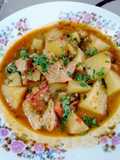 Tocăniță cu carne de porc și cartofi