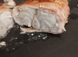 Une photo de Rôti de lotte au lard fumé