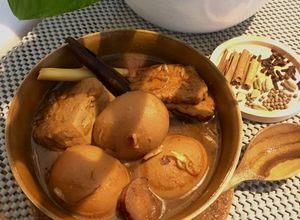 Foto resep Semur khas betawi (telur,tahu,tempe)