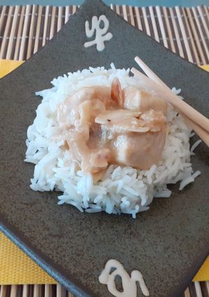 Foto di Pollo alle mandorle con riso basmati