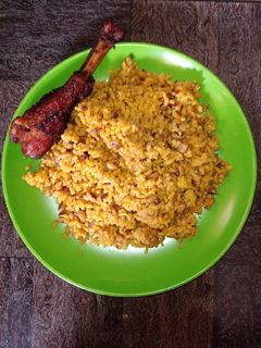 Jollop din shinkafa da wake na Manja ainihin hoton girkin