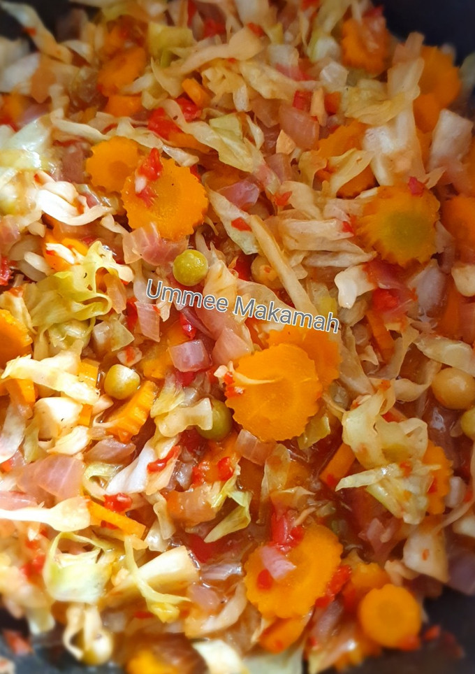 A picture of Cabbage Sauce.