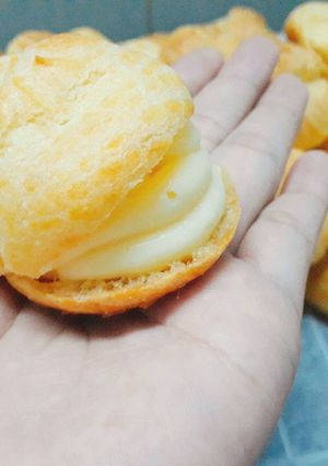 Hình của món Su kem nhân bơ sữa.