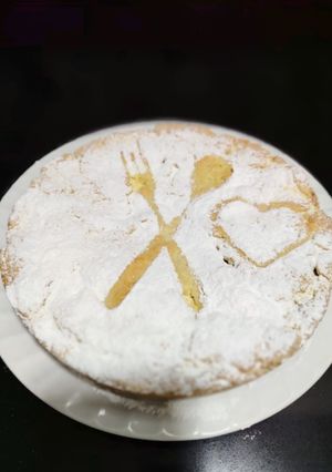 Una foto de Torta de ricota con pasas y nueces
