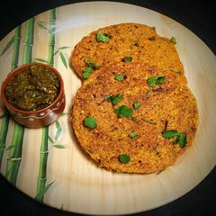 A picture of Moong dal chilla.