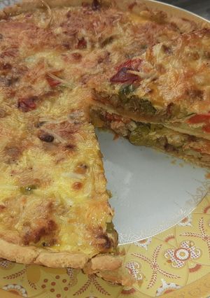 Foto principal de Quiche de verduras y atún