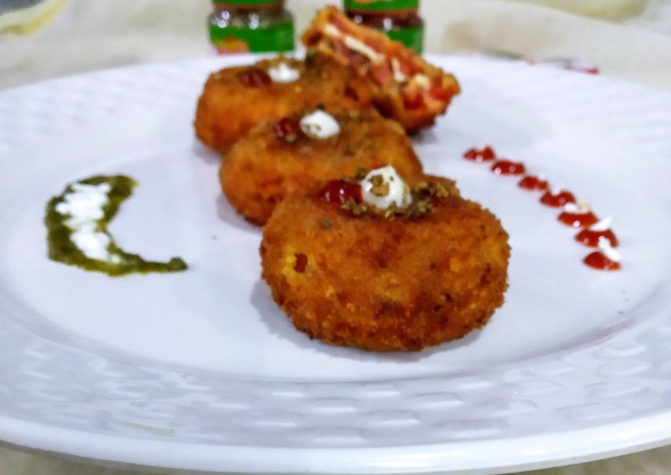 Italian tomato bite
