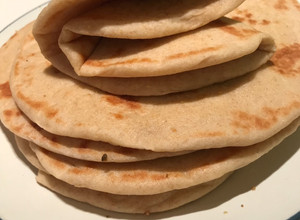 รูปของ Butter naan แป้งนานนุ่มๆ