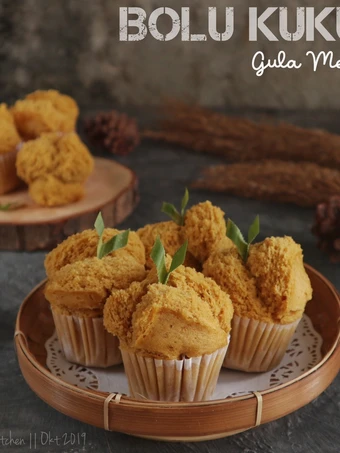 Cara Mudah Menyiapkan Resep Bolu kukus gula merah yang Menggugah Selera Anti Ribet, Bikin Ngiler