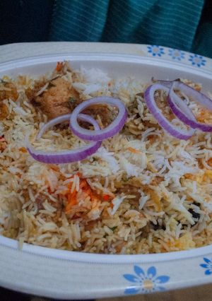 Foto di Biryani (riso con pollo speziato) di Saba