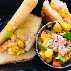 A picture of Corn sandwich.
