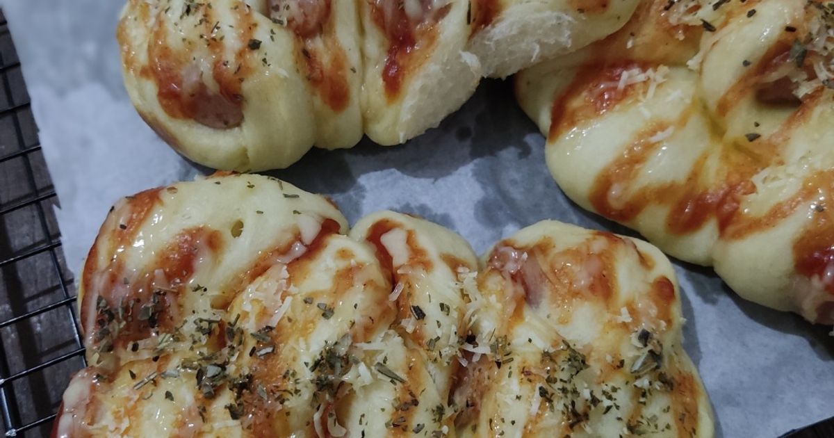 Caterpillar Bread - Sourdough Hybrid
