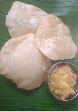 தயிர் சோளா பூரி (Curd Chola poori Recipe in Tamil) செய்முறை முக்கிய புகைப்படம்