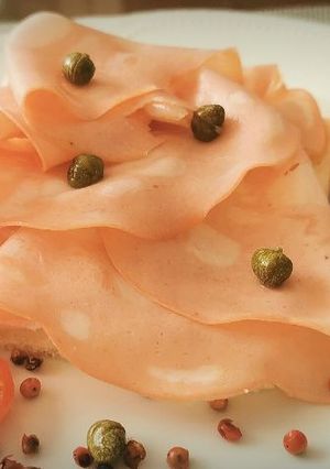 Foto principal de Tapa de Mortadela de Bolonia