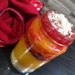 A picture of Mango and biscuit dessert.