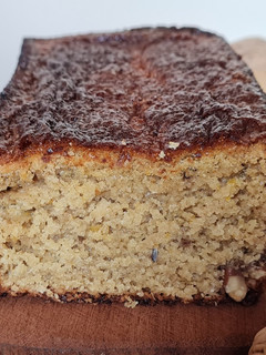 Una foto de Budín de avena, naranja y nueces 🍊