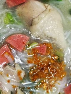 รูปของ ก๋วยจั๊บญวนน่องไก่ประยุกต์