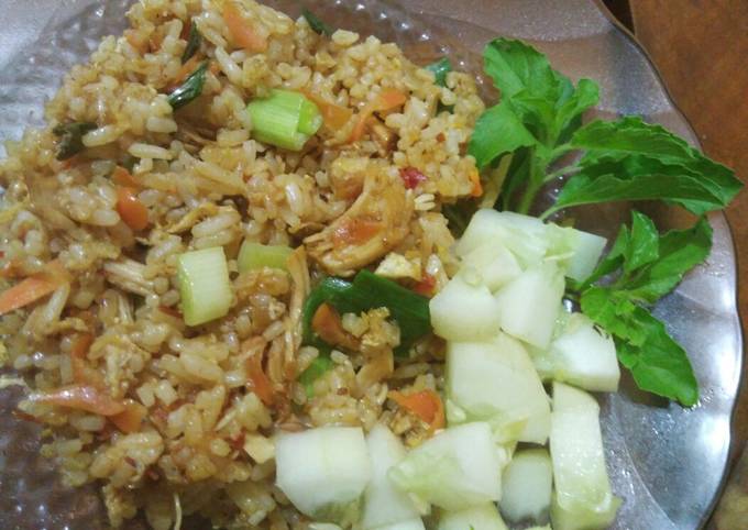 Bagaimana cara buat Nasi goreng saus tiram  gurih