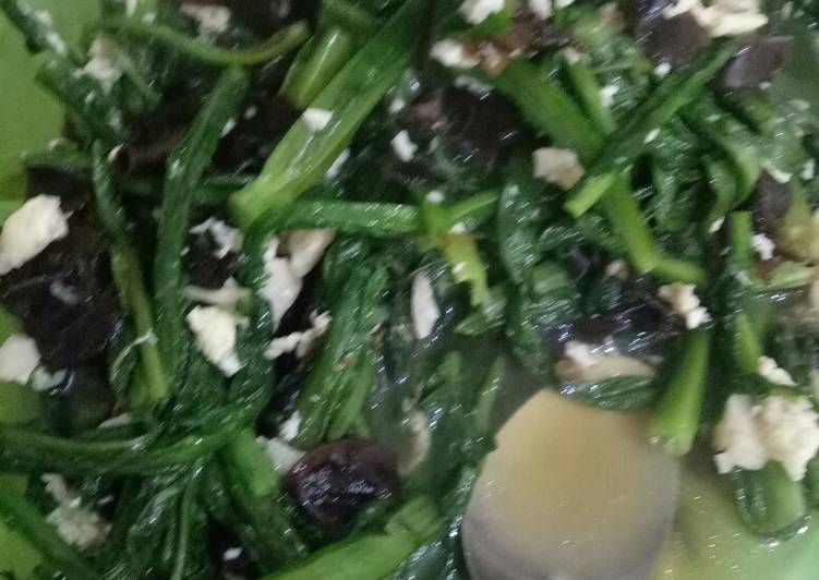 Resep Cah Selada wangi/kumek bawang putih Anti Gagal