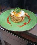 Huevos de codorniz al estampido con chorizo y papas