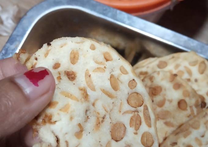 Bagaimana Menyiapkan Kripik tempe tapioka Anti Gagal