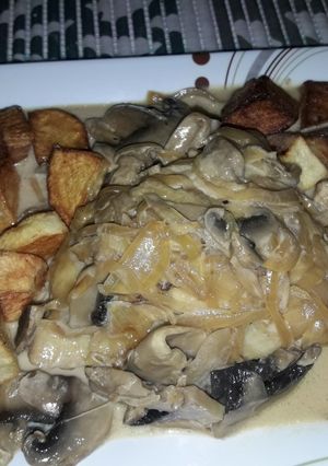 Una foto de Pollo a la crema