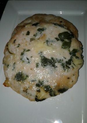 Una foto de Hamburguesas de pollo y espinaca