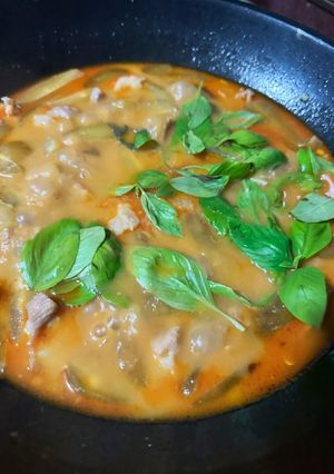 รูปของ แกงเผ็ดหมู ตะลิงปิง