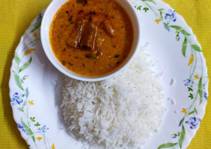 Simple Way to Prepare Speedy Gatte ki Sabji