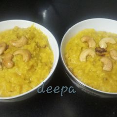 A picture of Ven pongal.