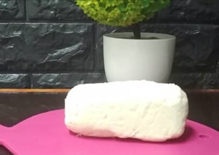 Langkah Mudah untuk Menyiapkan 20. Homemade Mozzarella yang Enak