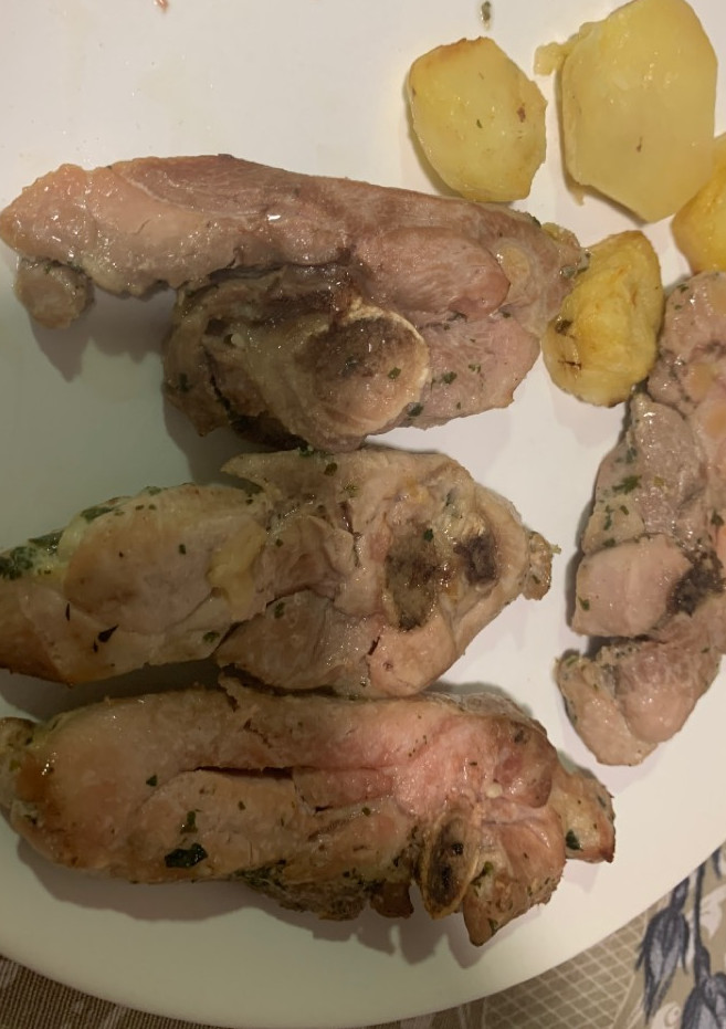 Una foto de Chuletas de pavo al horno light
