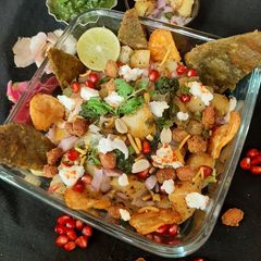 A picture of Aaloo Chaat.