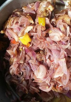 Foto resep Ayam bawang sambel matah bali ~ Radhika