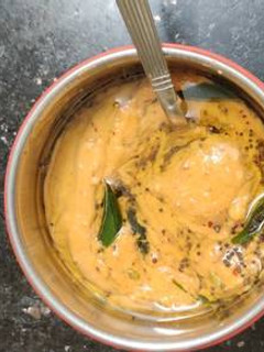 வெங்காய பூண்டு சட்னி (vengaya poondu chutny recipe in tamil) செய்முறை முக்கிய புகைப்படம்