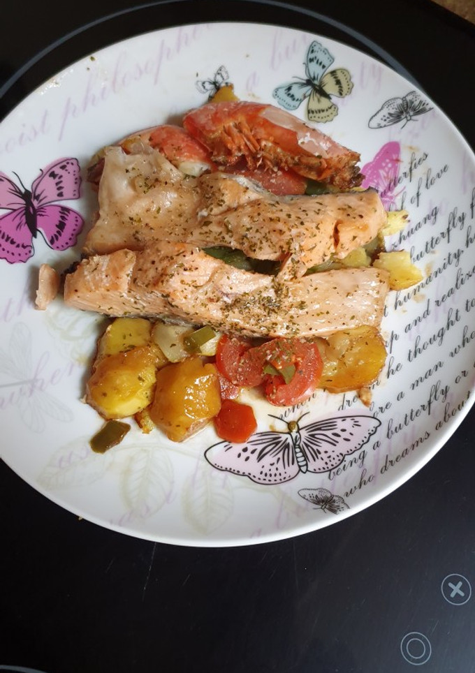 Una foto de Salmón en papillote