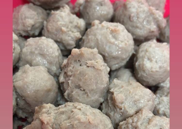 Langkah Mudah untuk Menyiapkan Baso kenyal tanpa tepung, Bikin Ngiler